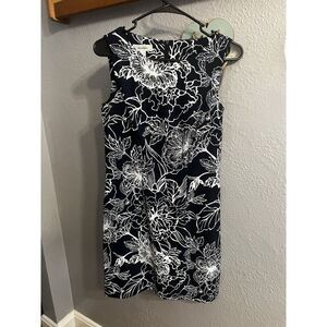 Women's Navy & White Floral  dress size 4  Dressbarn  sleeveless‎